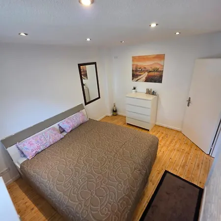 Stilvolles Iserlohn, Moebliert Und Apartamento
