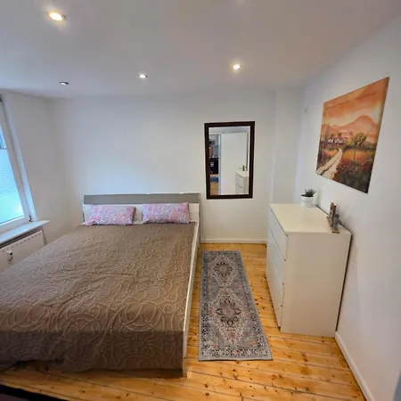 Apartamento Stilvolles Iserlohn, Moebliert Und