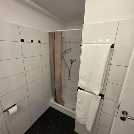 Stilvolles Iserlohn, Moebliert Und *