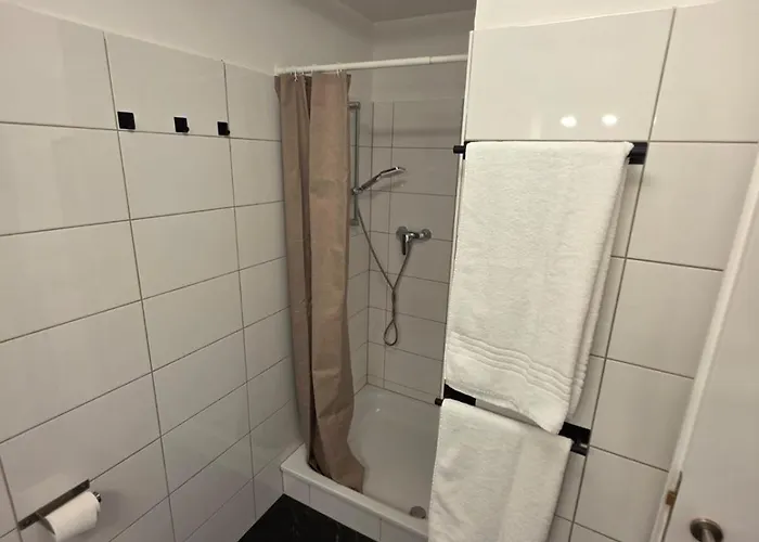 Stilvolles Iserlohn, Moebliert Und *